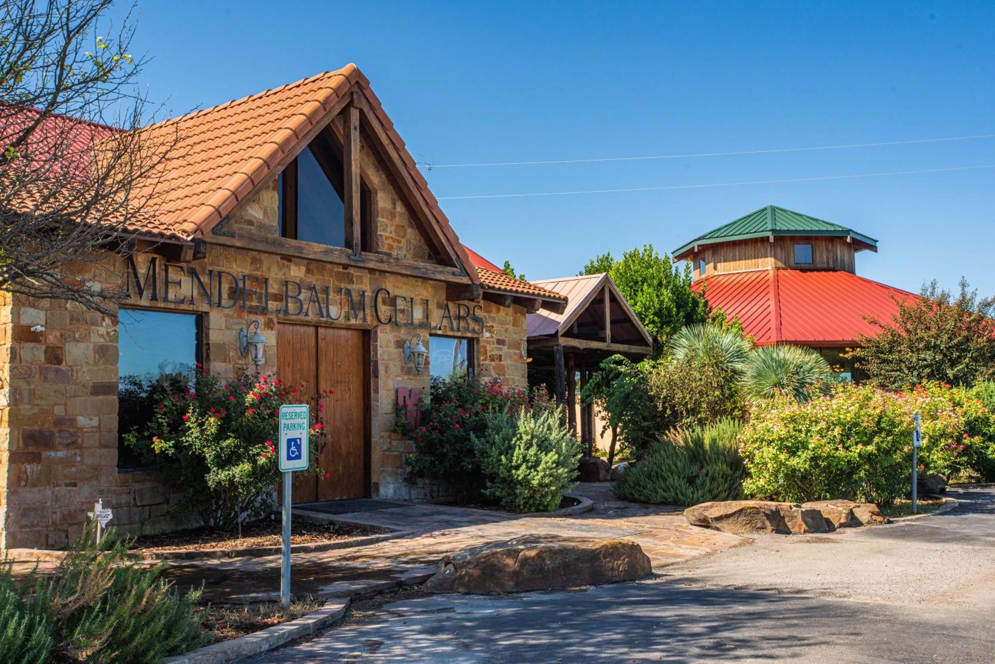 Pecan Cabin Fredericksburg Dış mekan fotoğraf